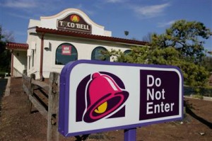 taco bell taco bell 300x199 Dont ever eat at Taco Bell